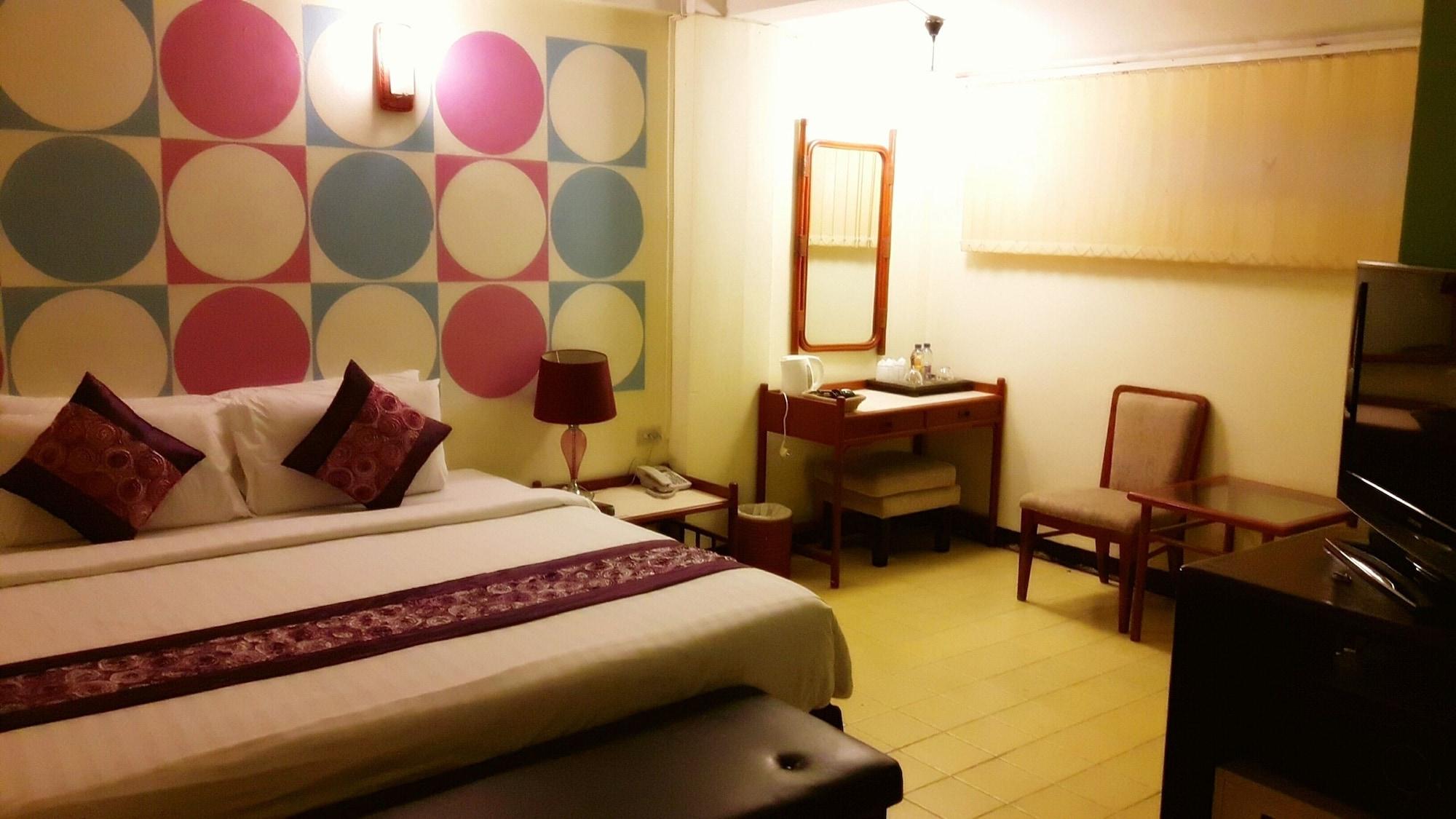 Sawasdee Sukhumvit Inn Бангкок Екстер'єр фото