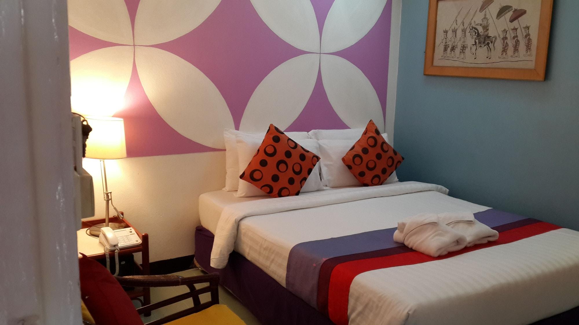 Sawasdee Sukhumvit Inn Бангкок Екстер'єр фото