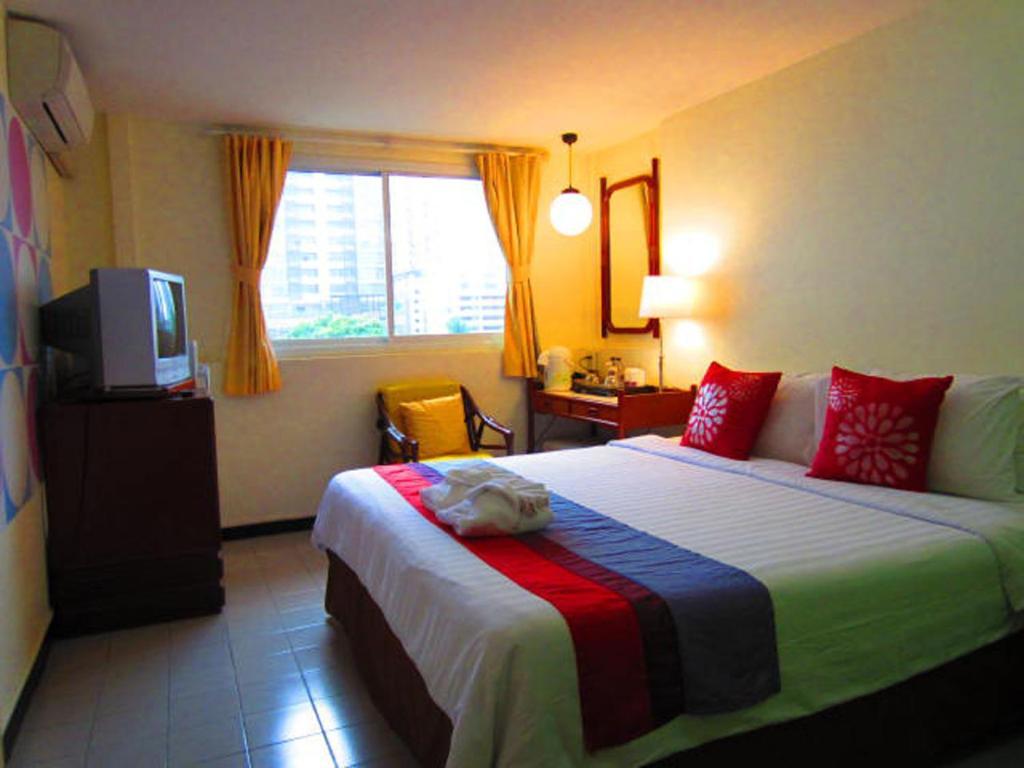 Sawasdee Sukhumvit Inn Бангкок Екстер'єр фото